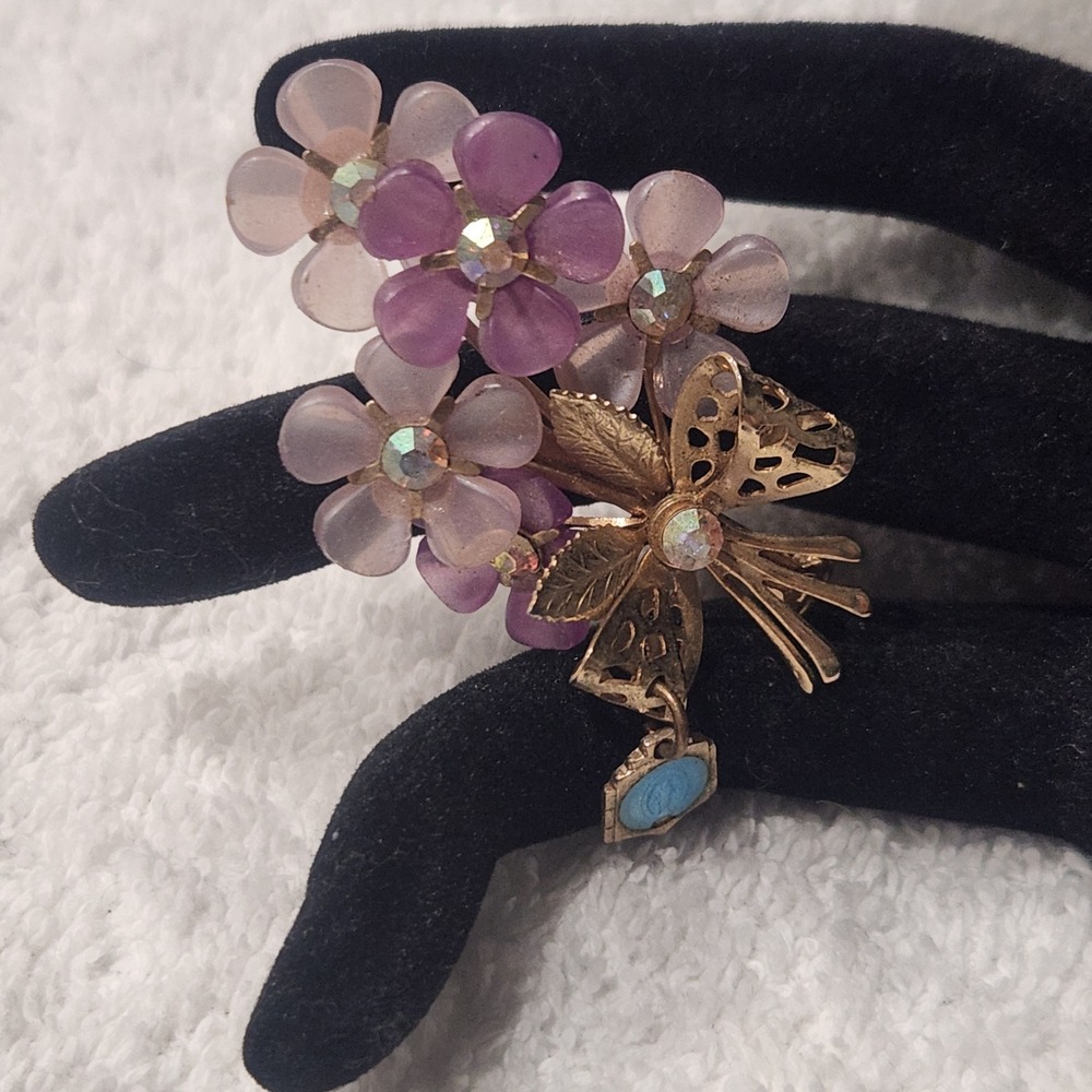 Vintage Gold Tone Purple Flower‎ Bouquet Brooch AB Rhinestone Miraculous Medal